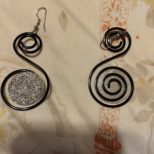 Sparkly and stylish musical earrings- no discount's given prices are low enough